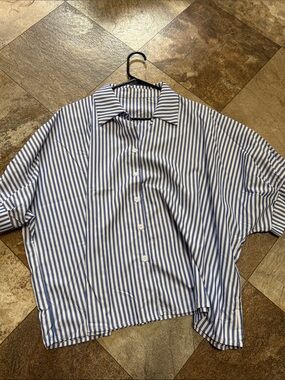 Women’s Button up